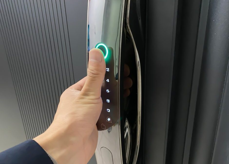 Electronic Keypad or Traditional Locks for Your Business?